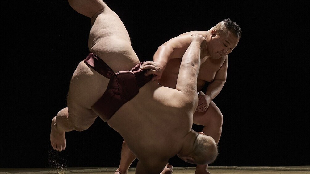 [Best Price] Sumo Wrestling Osaka Show: Sumo Hall Hirakuza Osaka Tickets!