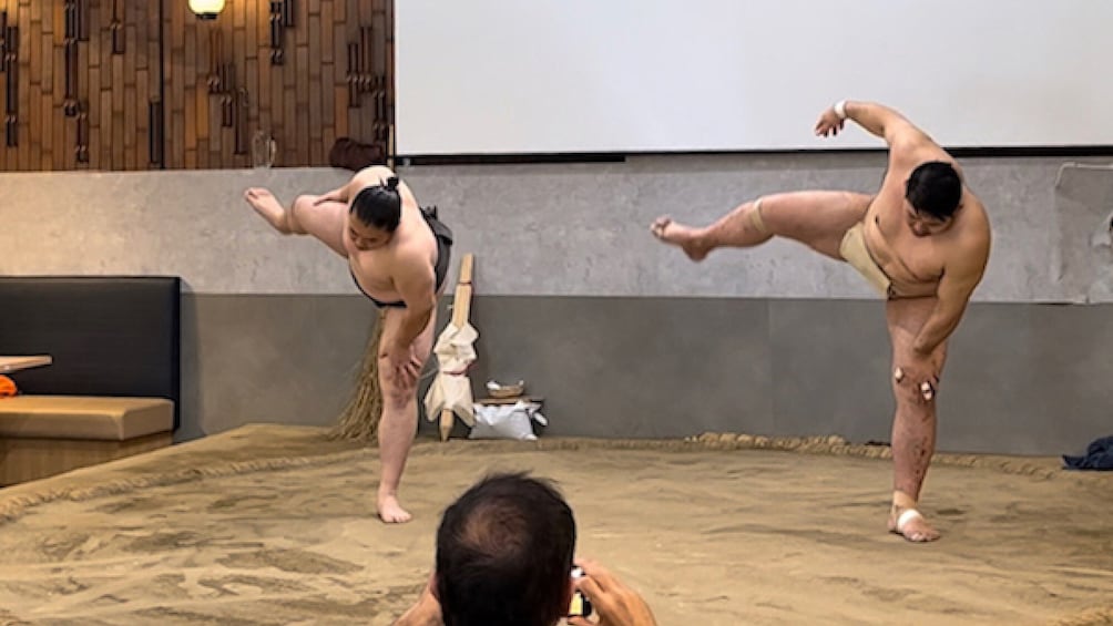 [Best Price] Sumo Wrestling Restaurant Tokyo: Experience and Show with Chan