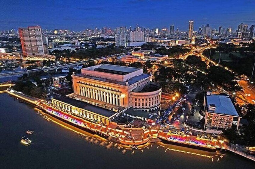 Manila Chinatown Nighttime Tour by Tuk-Tuk