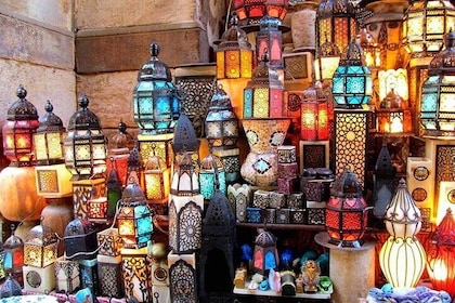 Guided Shopping Tour in Cairo And Khan Al-Khalili Market