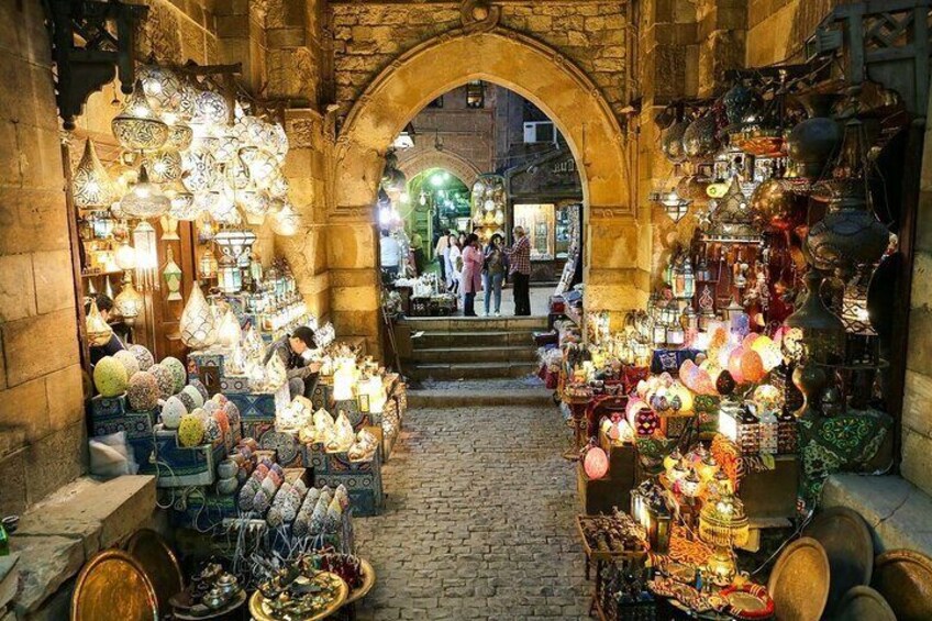 Luxor market