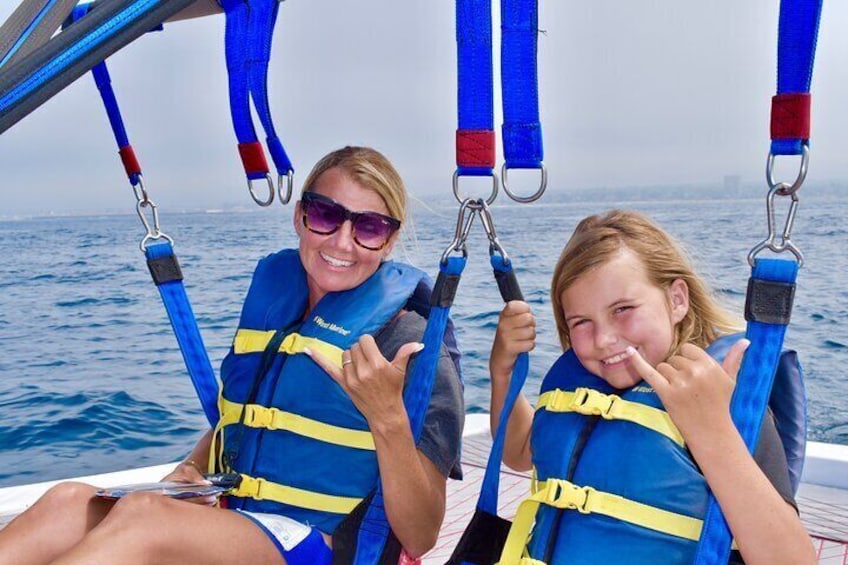 1 Hour Shared Parasailing Adventure in Oceanside