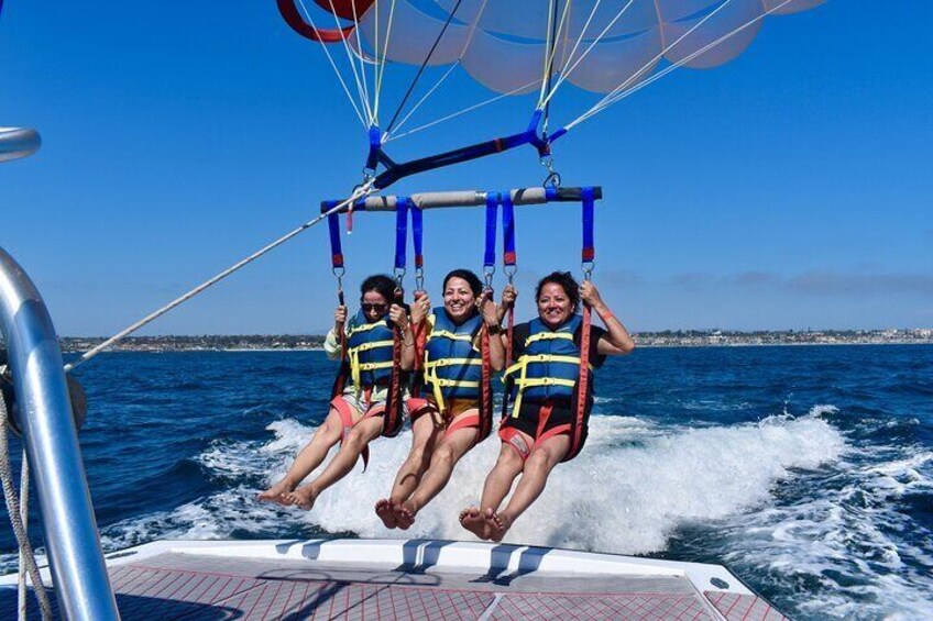 1 Hour Shared Parasailing Adventure in Oceanside