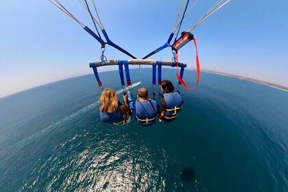 1 Hour Shared Parasailing Adventure in Oceanside