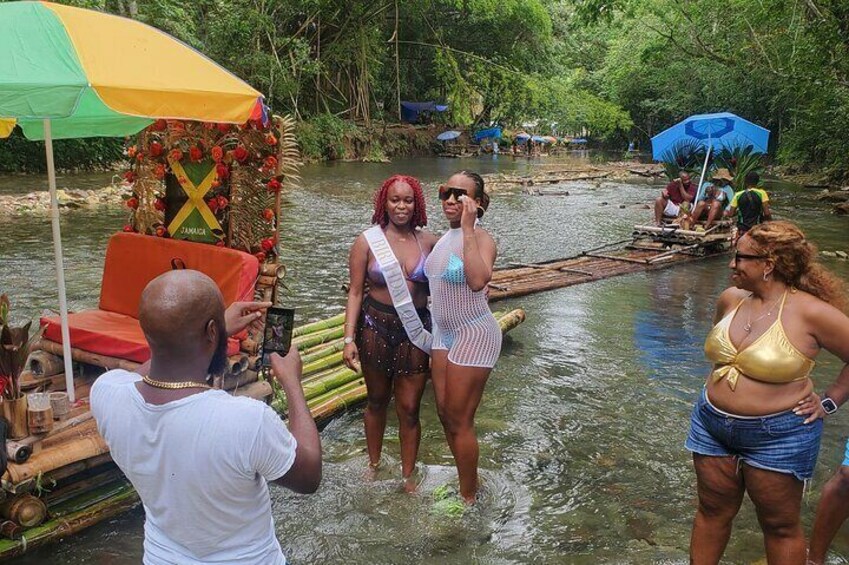 Create fun and lol with vern_tours_excursions