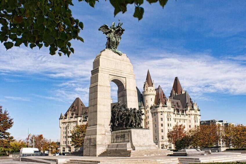 Family Walking Tour in Ottawa with Special Highlights