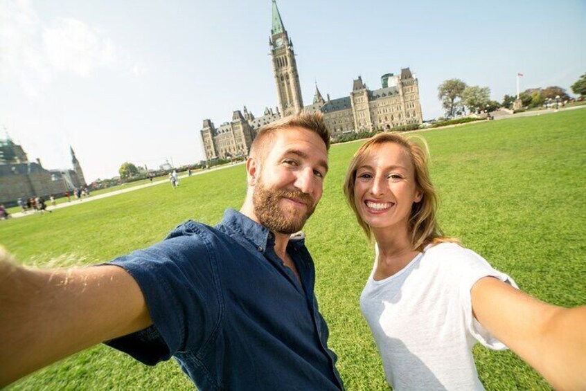 Family Walking Tour in Ottawa with Special Highlights