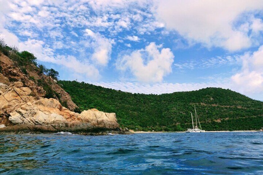 BVI Daytrip on private powerboat with snorkeling