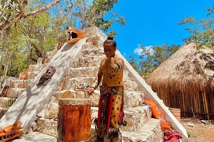 Half Day Private Jungle All-inclusive Tour in Cozumel