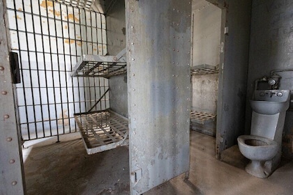 1910 Haunted Jail Ghost Tours