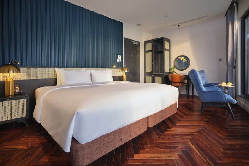 2 days Ha Long Luxury Yacht Cruise Elite of the Sea 6 star 