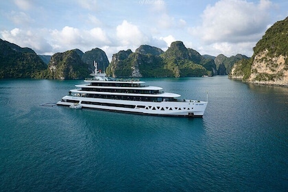 2 days Ha Long Luxury Yacht Cruise Elite of the Sea 6 star