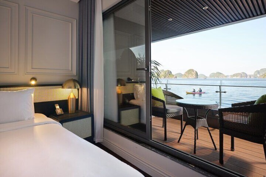 2 days Ha Long Luxury Yacht Cruise Elite of the Sea 6 star