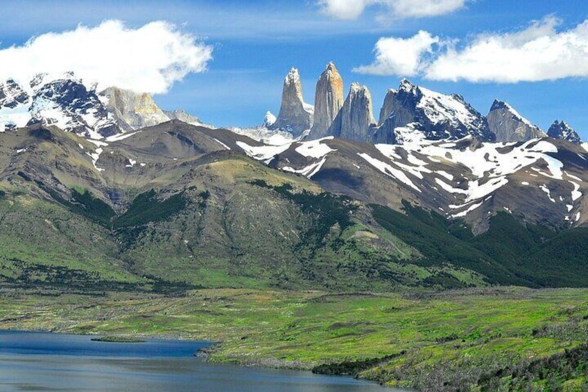 2 Day Tour in Patagonia Torres del Paine and Balmaceda Glacier