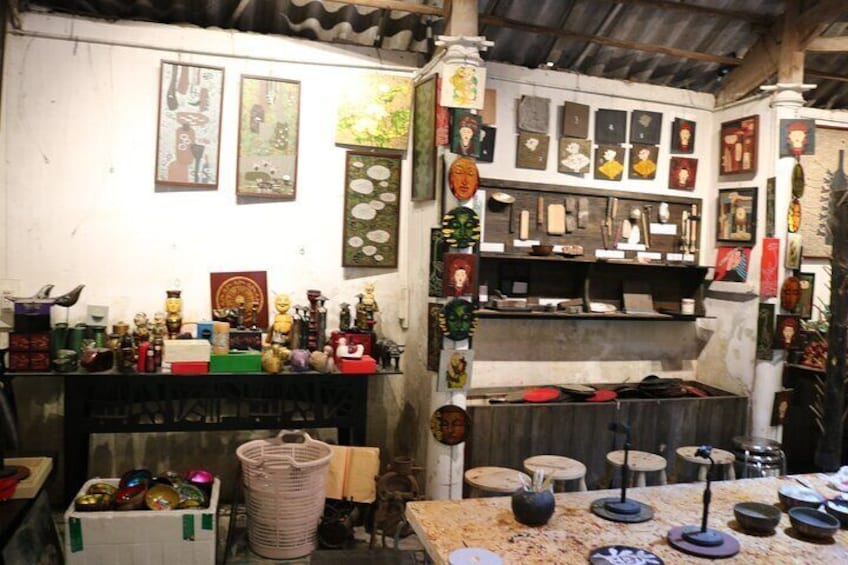 Northern Craft Villages Tour: Ha Thai, Chuong & Quang Phu Cau