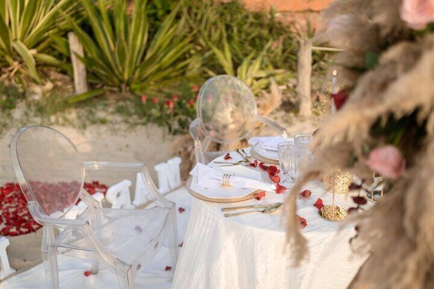 Private Picnic Marriage Proposal by the Sea