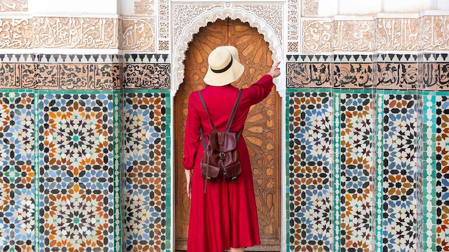 From Tangier: Day trip to Chefchaouen and Tetouan