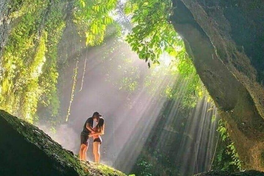 Ubud Waterfalls, Rice Terrace and Jungle Swing Tour 
