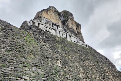 Xunantunich Mayan and Blue Hole Tour from Hopkins