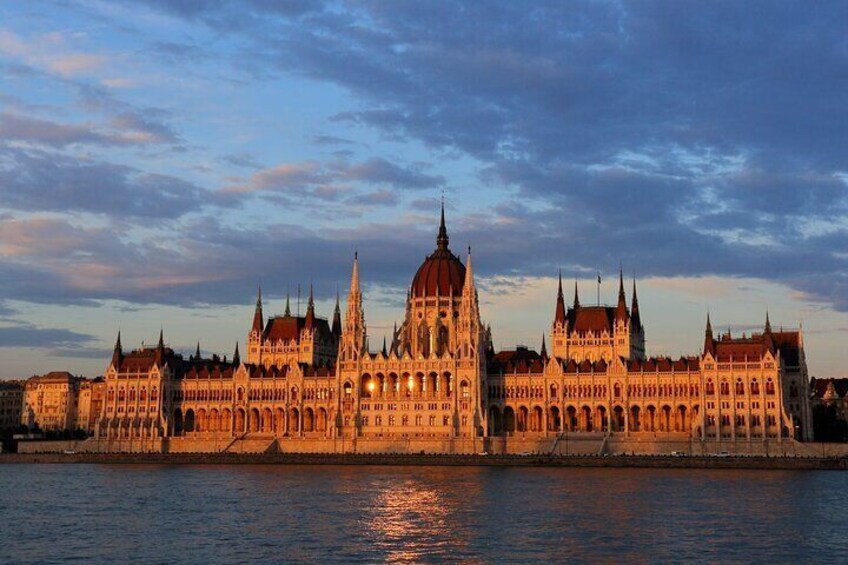 Exclusive Private Tailored Tour of Budapest from Vienna