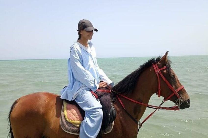 Two-Hour Desert and Sea Horse Riding Experience in Hurghada