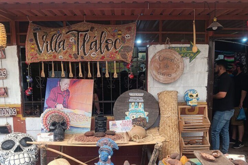 Magic Teotihuacan and Chocolate