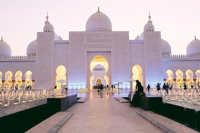 Abu Dhabi Full-Day City Tour from Dubai