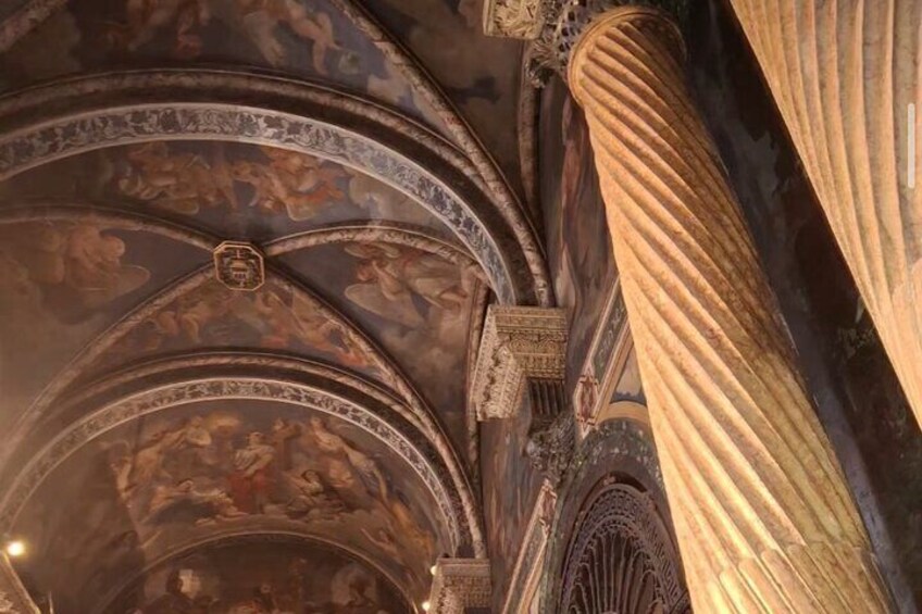 Discover Avignon City of Popes with Unique Food and Wine Tasting