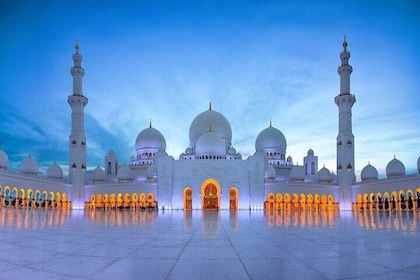 Private Abu Dhabi Half Day City Tour