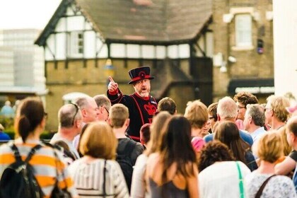 Tower of London Tickets with Access to the Crown Jewels