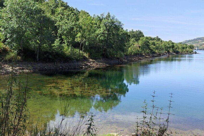 Half-day 4X4 tour of the Monchique Mountains and Lake Bravura