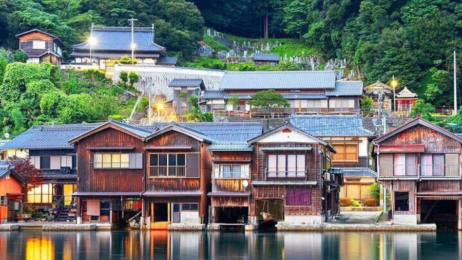 Amanohashidate, Ine Funaya &Miyama Thatched House Tour