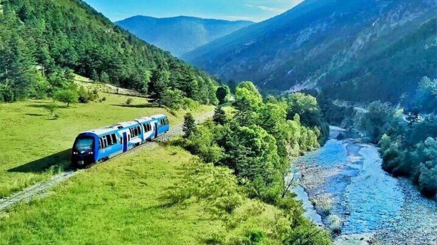 Tour with the Mountain Train, Trek to Mystic Forest and Castle