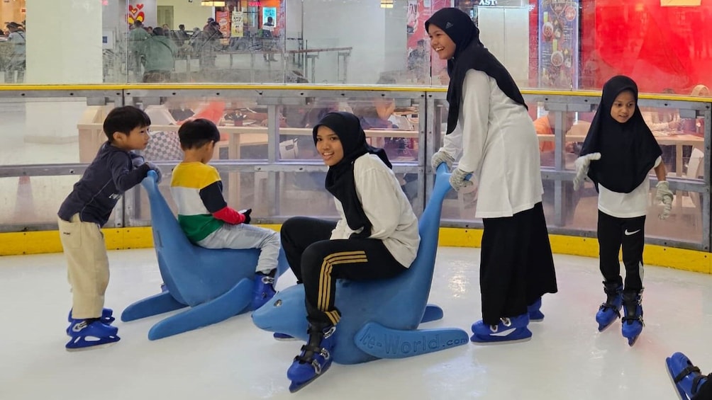 Blue Ice Skating Rink @ Paradigm Mall Johor Bahru