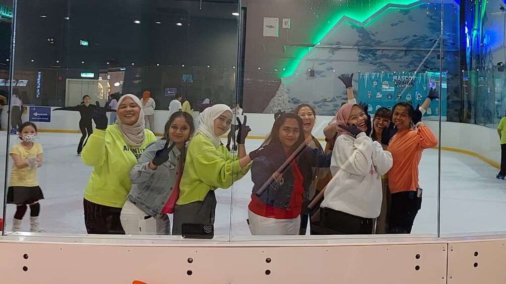 Blue Ice Snow Park @ Pavilion Bukit Jalil