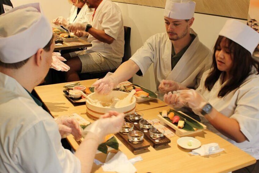 Osaka Sushi Making Experience