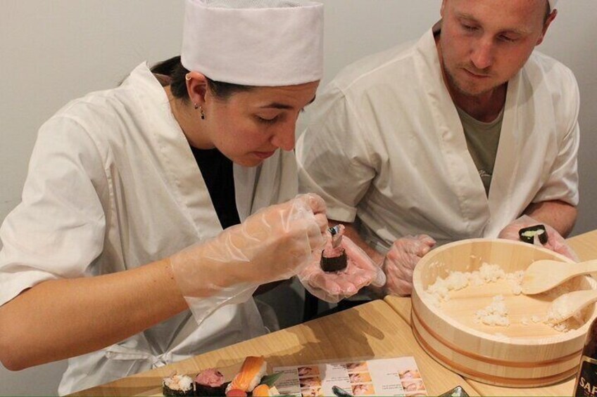 Osaka Sushi Making Experience