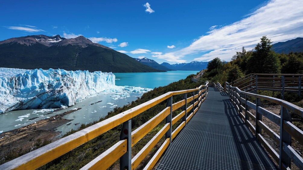 Perito Moreno Glacier Full Day Tour with Navigation