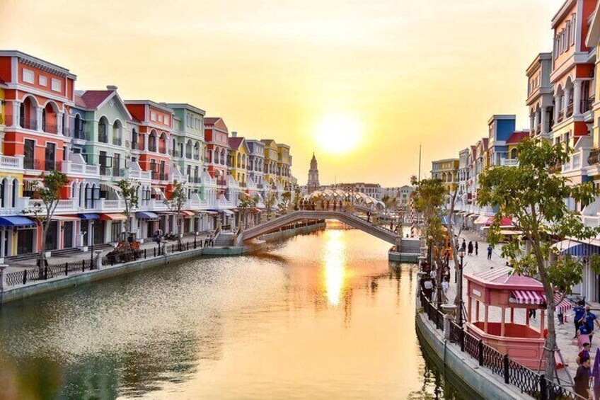 Instagram Hanoi Mega Grand World Half-day Tour