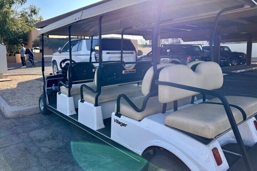 Easy Camelback Hike & Scottsdale Golf Cart Tour - 2 Hours