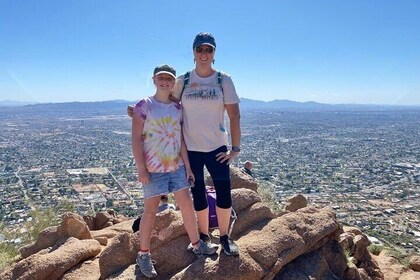 30 Min. Camelback Hike & Sightseeing Scottsdale Golf Cart Tour