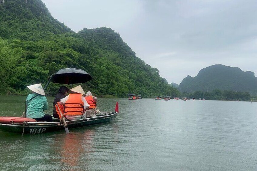 2 Day Private Ninh Binh Trang An to Cuc Phuong National Park Tour