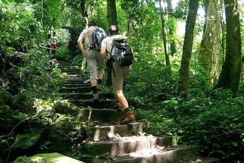 2 Day Private Ninh Binh Trang An to Cuc Phuong National Park Tour