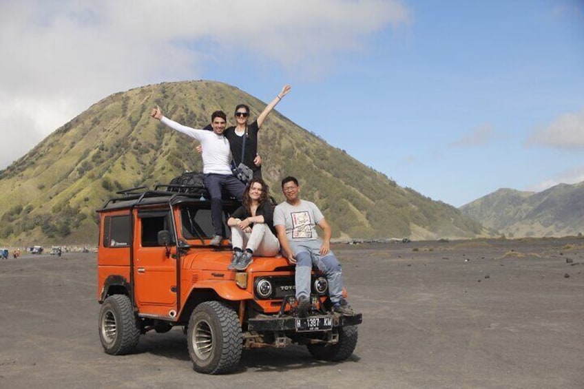 2 Days Shared Tour from Malang to Mount Bromo and Ijen