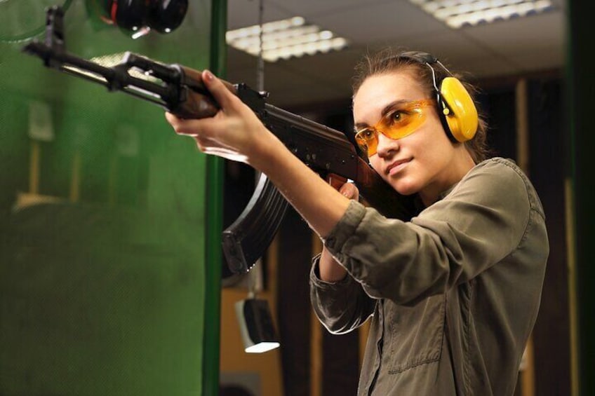 Indoor Shooting Range Experience in Warsaw