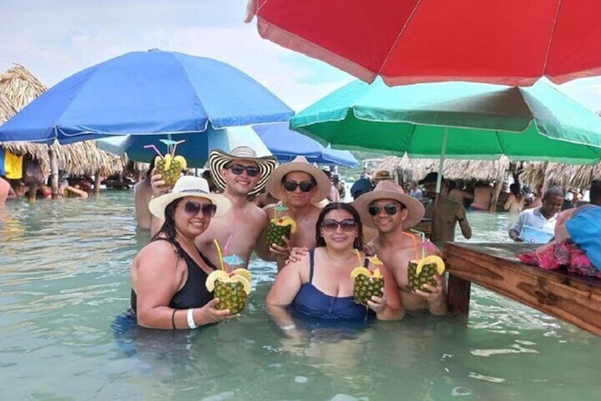 Guided tour to Cholon & Baru with lunch