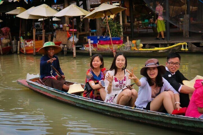 Pattaya Floating Market Ticket with 4 Regions Thai Culture