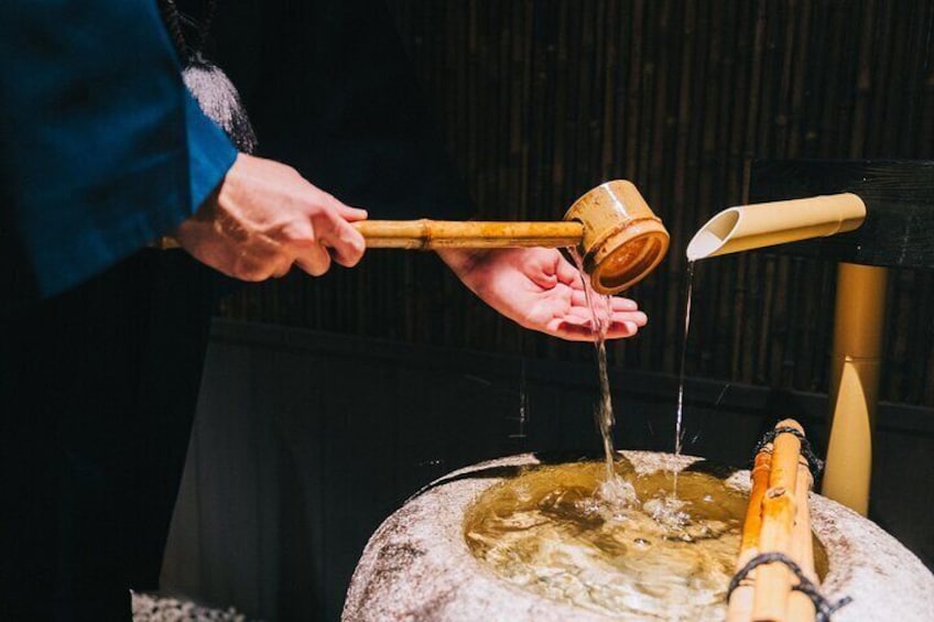 Kimono Tea Ceremony Experience at Kyoto Oritsuruya, Nishiki