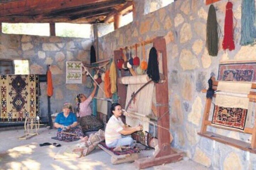 Carpet Weaving and Shopping From Villager No Middle Man