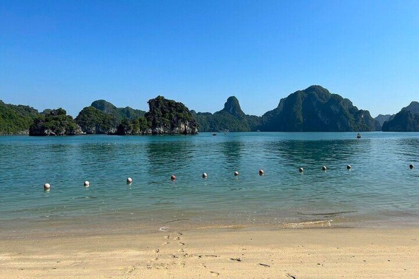 Best of Northern Vietnam: 5-Day Tour to Ninh Binh & Ha Long Bay